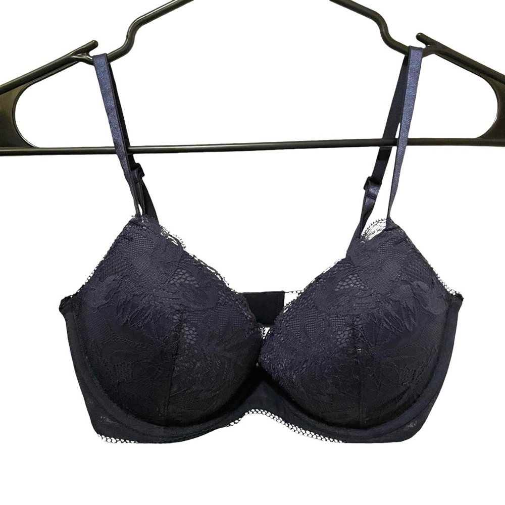 Calvin Klein Bra Navy Blue Lace Push-up Size 32D Pretty! - Picture 1 of 6